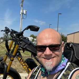 Meet your Posher, Gary